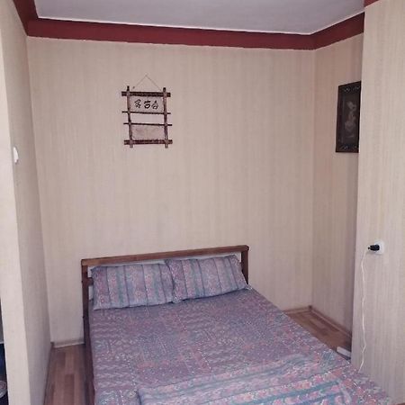Apartamento Пастера Dnipro Exterior foto