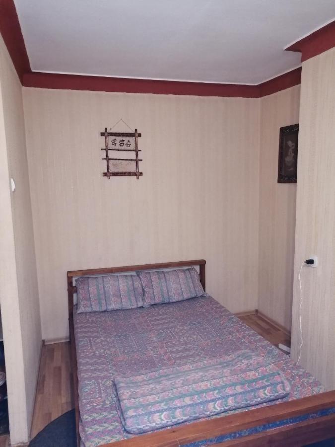 Apartamento Пастера Dnipro Exterior foto